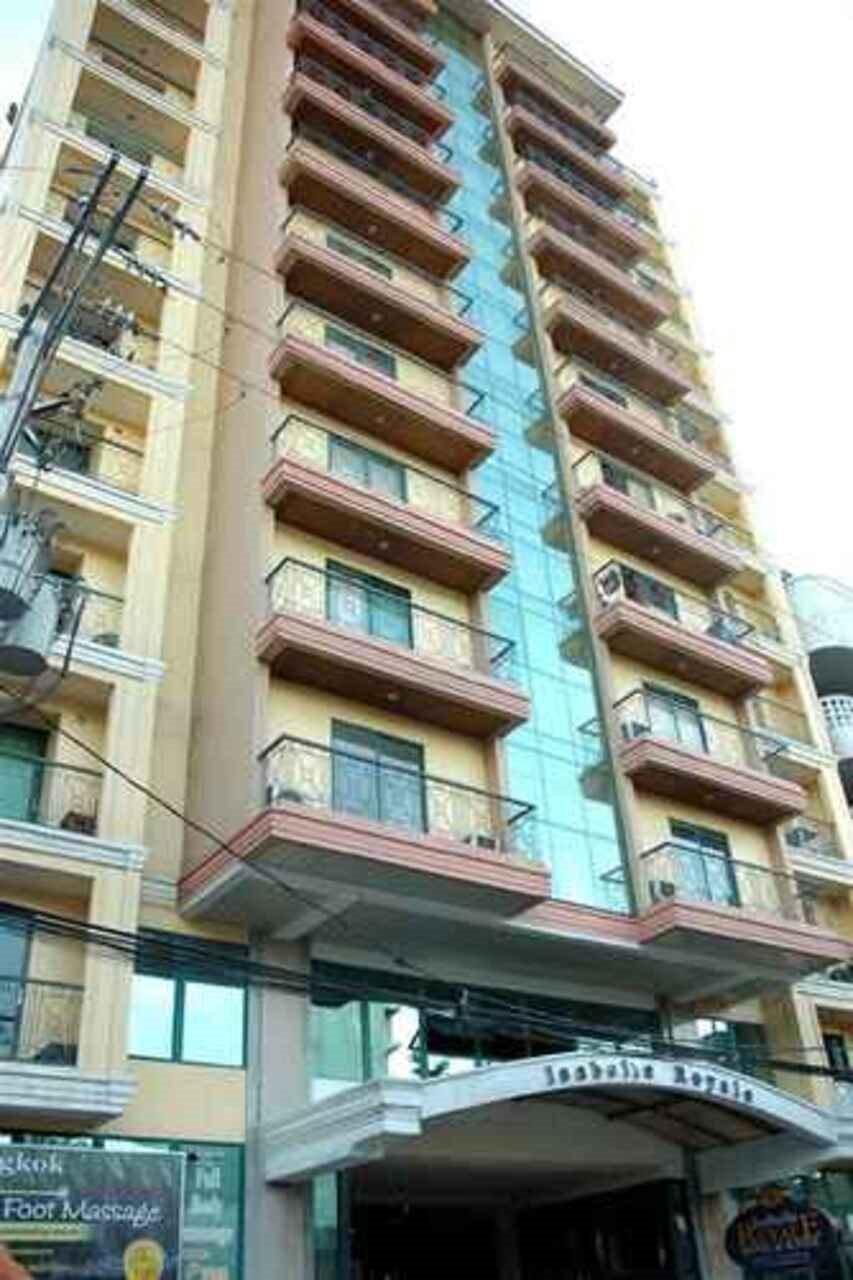 Isabelle Royale Makati Hotell Makati City Exteriör bild